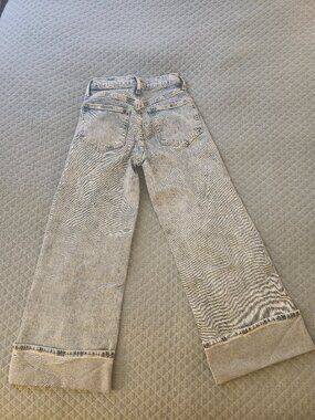 Gap Women’s High Rise Stride Cuffed Wide-Leg Jeans - Light wash